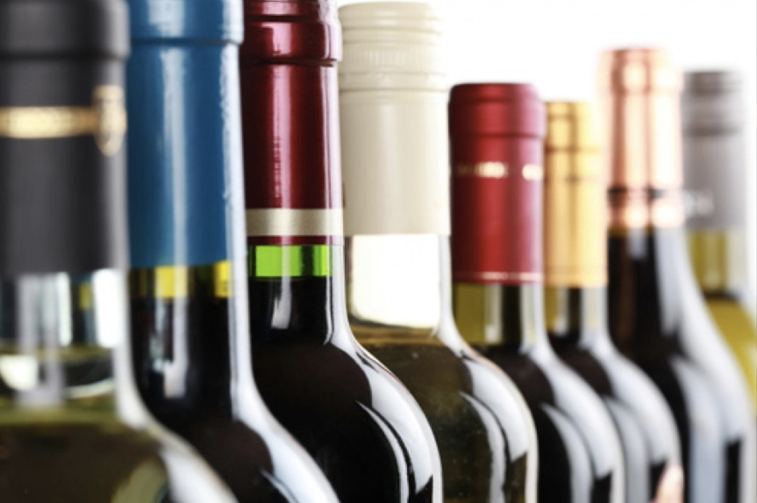 Снижение спроса на импортные вина из-за роста цен вынуждает дистрибуторов увеличивать долю российской продукции. Так, Ladoga впервые за восемь лет заключила…