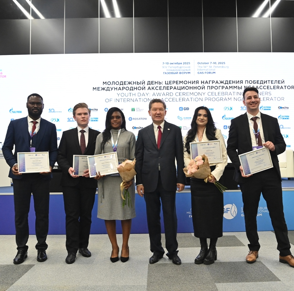 Они молоды. Смелы. Заряжены идеями. Таланты из 29 стран. Три месяца упорной работы, семь команд-финалисток