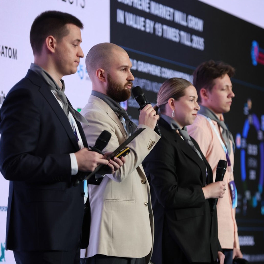 Они молоды. Смелы. Заряжены идеями. Таланты из 29 стран. Три месяца упорной работы, семь команд-финалисток