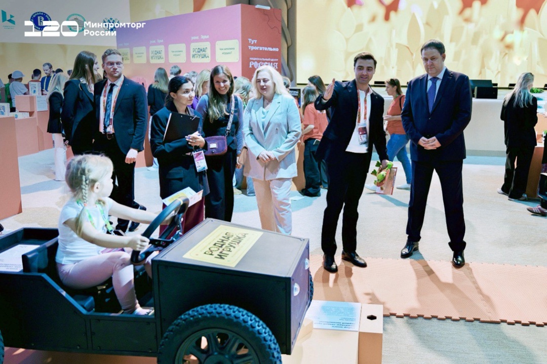 Юный инженер из Рязани побывал в НАМИ