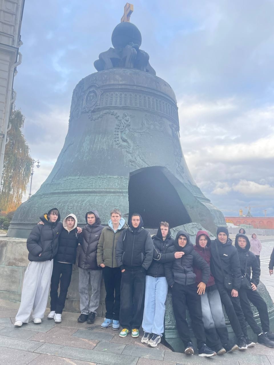 Трехкратные обладатели Кубка «НОВАТЭК», ставшие в этом году также победителями всероссийских соревнований «Кожаный мяч», футбольная команда Долгодеревенской…