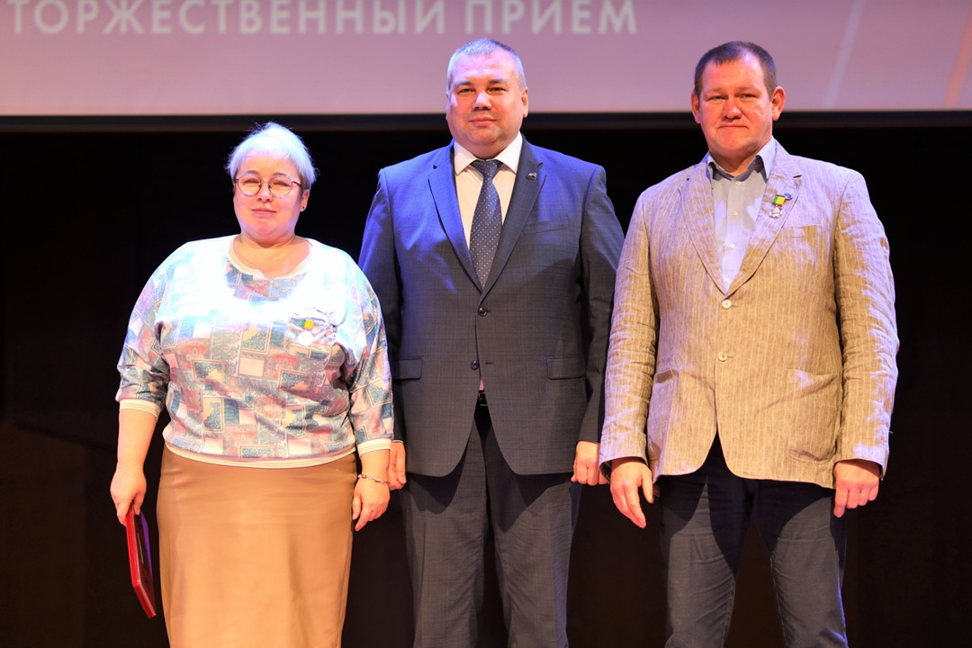 Награды для лучших пап! Наших коллег отметили на торжественном приеме в честь Дня отца.