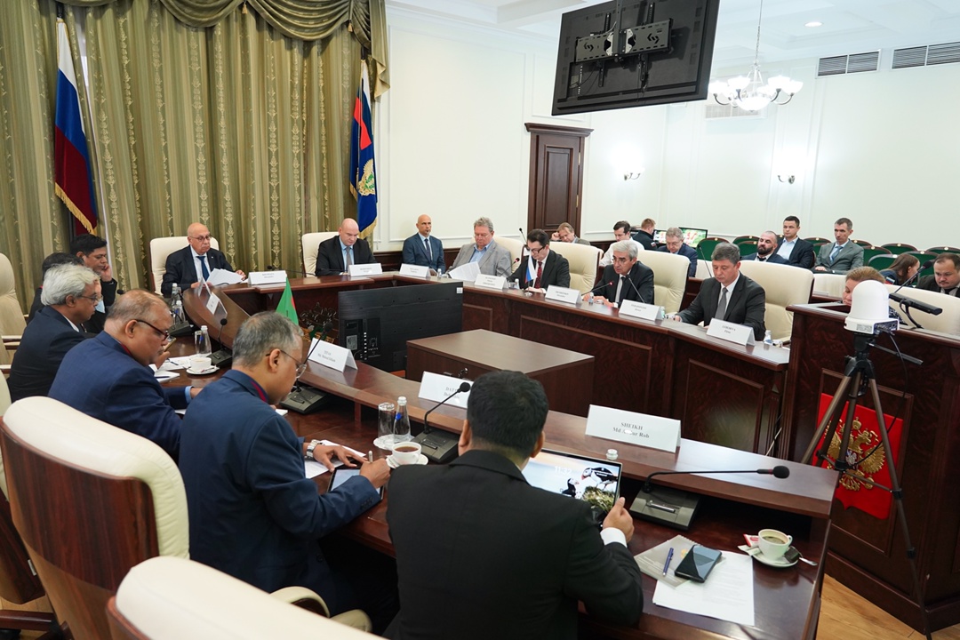 #международное_сотрудничество В Ростехнадзоре состоялась встреча Руководителя Федеральной службы по экологическому, технологическому и атомному надзору…