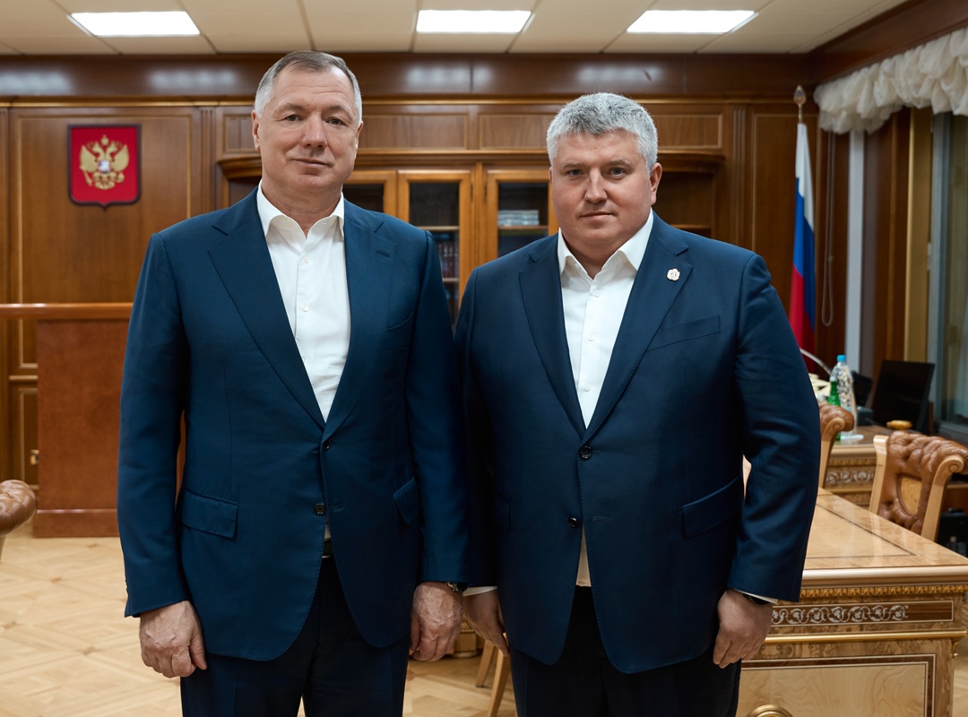 Марат Хуснуллин провел рабочую встречу с губернатором Новгородской области Александром Дроновым.