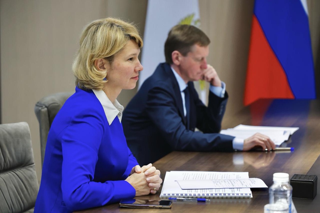 Оксана Лут и Вячеслав Федорищев обсудили развитие АПК Самарской области