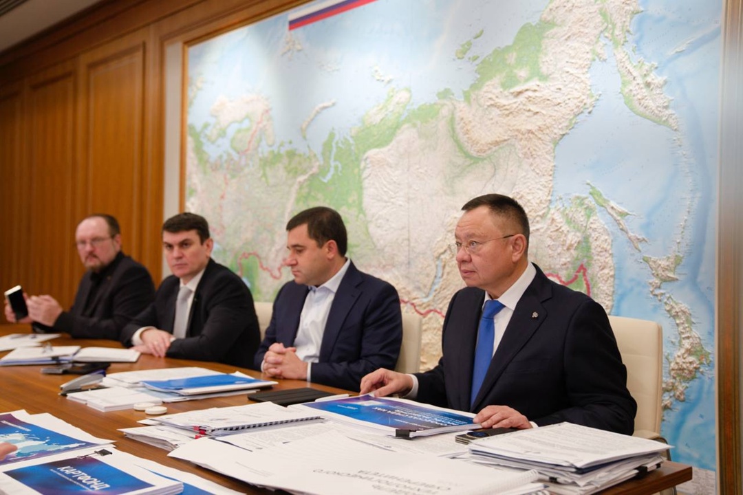 Министр строительства и ЖКХ РФ Ирек Файзуллин провел совещание по вопросам территориального развития и формирования комфортной среды в городах и поселениях