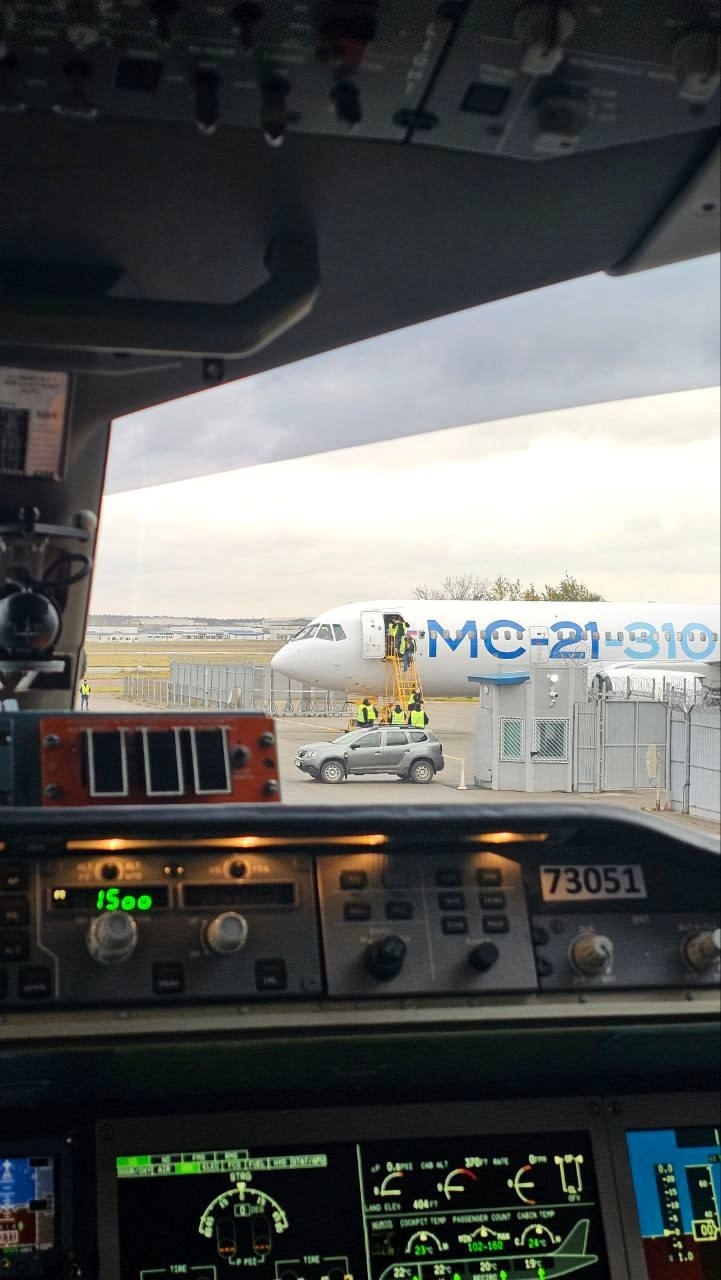 Испытания МС-21 глазами пилотов Борта самолетов МС.0012 (73055) и МС