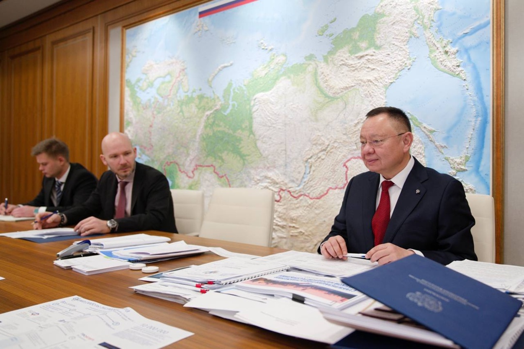 В Минстрое России состоялась рабочая встреча Министра строительства и ЖКХ РФ Ирека Файзуллина и Министра цифрового развития, связи и массовых коммуникаций РФ…