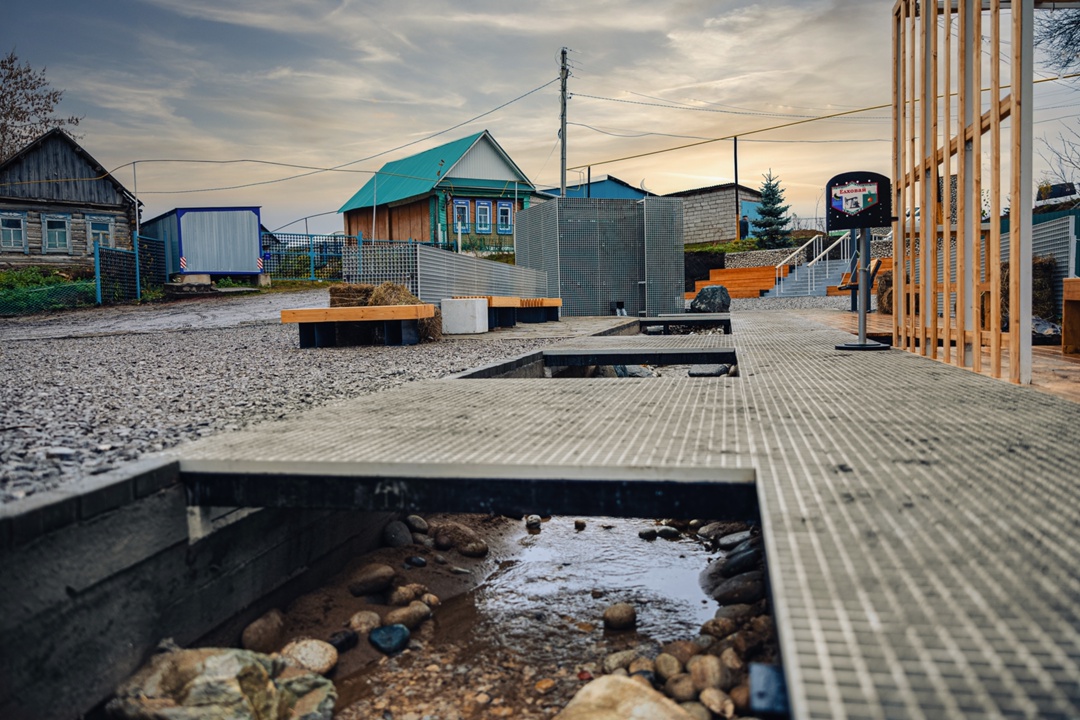 Новая жизнь родника «Кизләү» Целебная вода, древние обряды и десятки поколений памяти — родник Кизләү в селе Елхово всегда был больше, чем просто источник