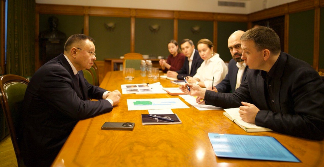 Министр строительства и ЖКХ РФ Ирек Файзуллин ознакомился с планом работ и текущим состоянием инженерных коммуникаций МХТ имени А. П. Чехова