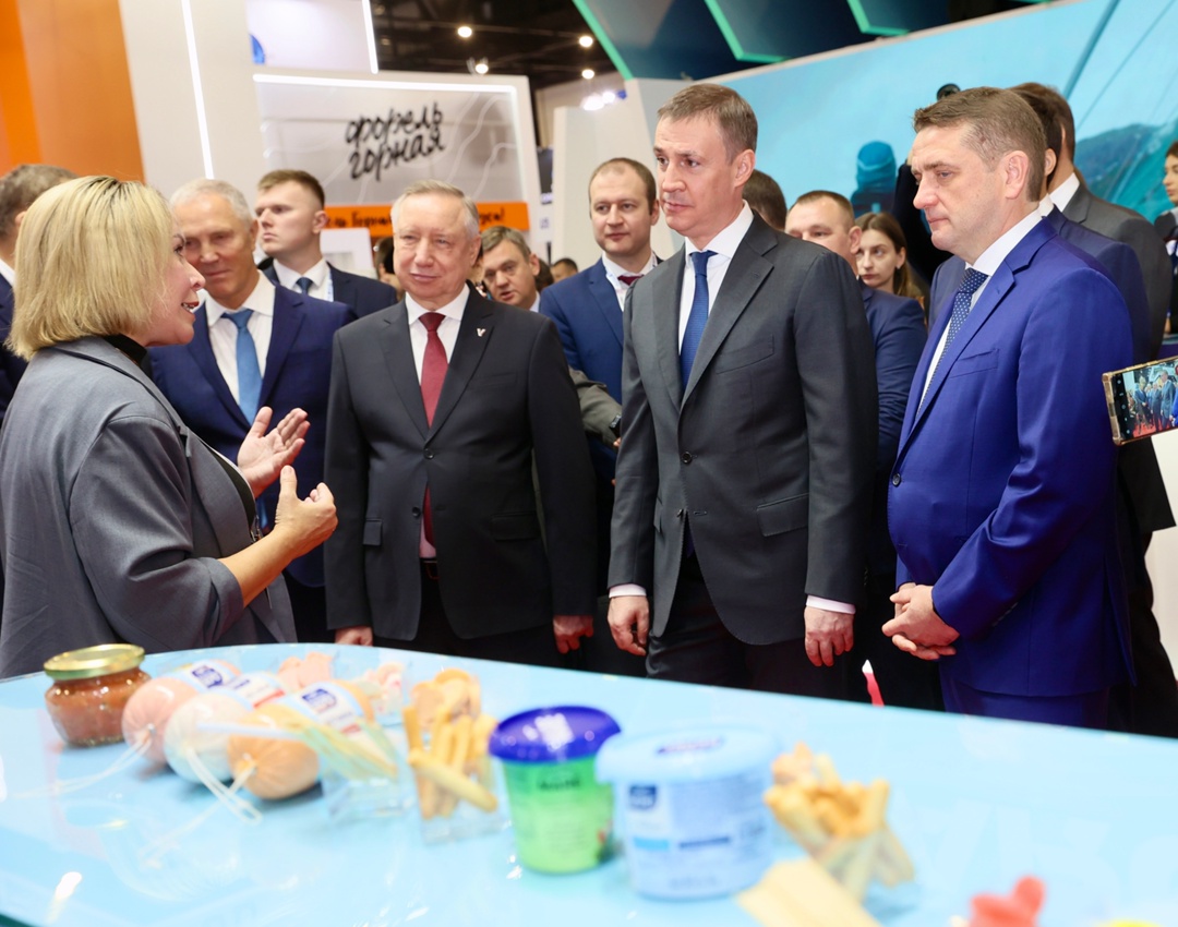 Дмитрий Патрушев выступил на пленарной сессии Международного рыбопромышленного форума.