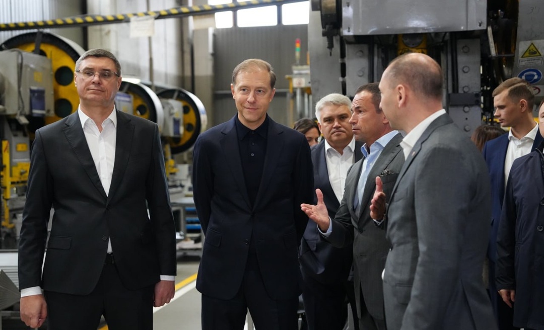 Автоматизация и повышение производительности труда. Денис Мантуров посетил роботизированные производства Владимирской области.