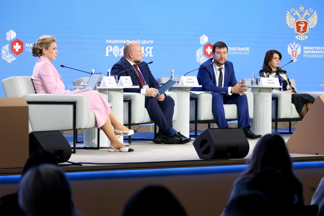 Андрей Плутницкий: В фокусе внимания национальных проектов в сфере здравоохранения — обеспечение продолжительной, активной и здоровой жизни граждан