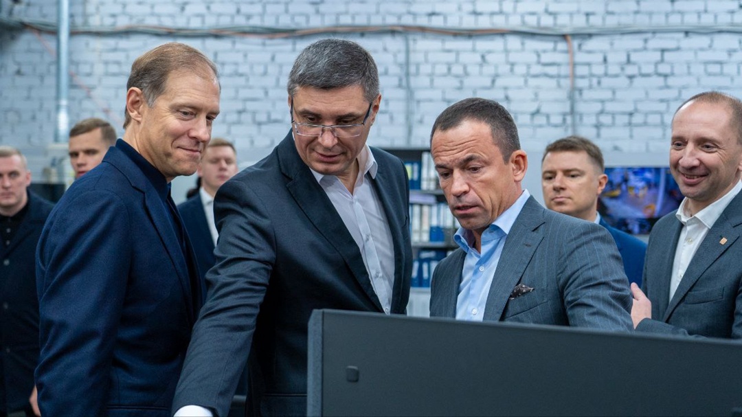 Первый вице-премьер Правительства России Денис Мантуров в конце прошедшей недели и губернатор Владимирской области Александр Авдеев посетили технопарк…