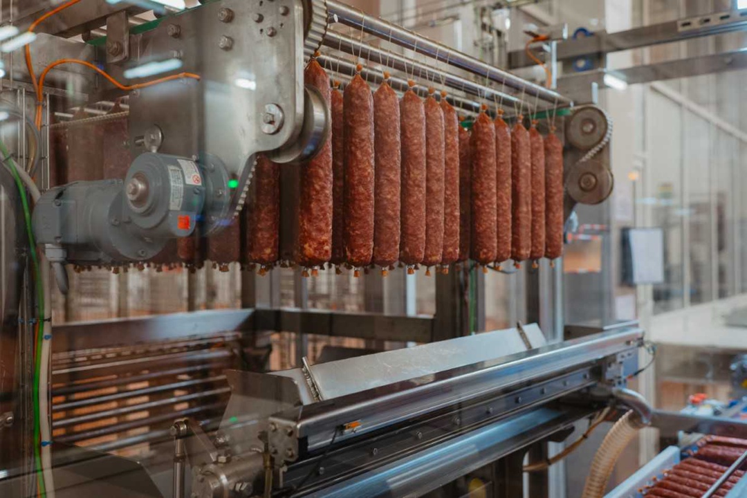 Минсельхоз совместно с Минсельхозпродом Московской области заключили трехстороннее дополнительное соглашение с компанией «Черкизово-Кашира» (роботизированный…