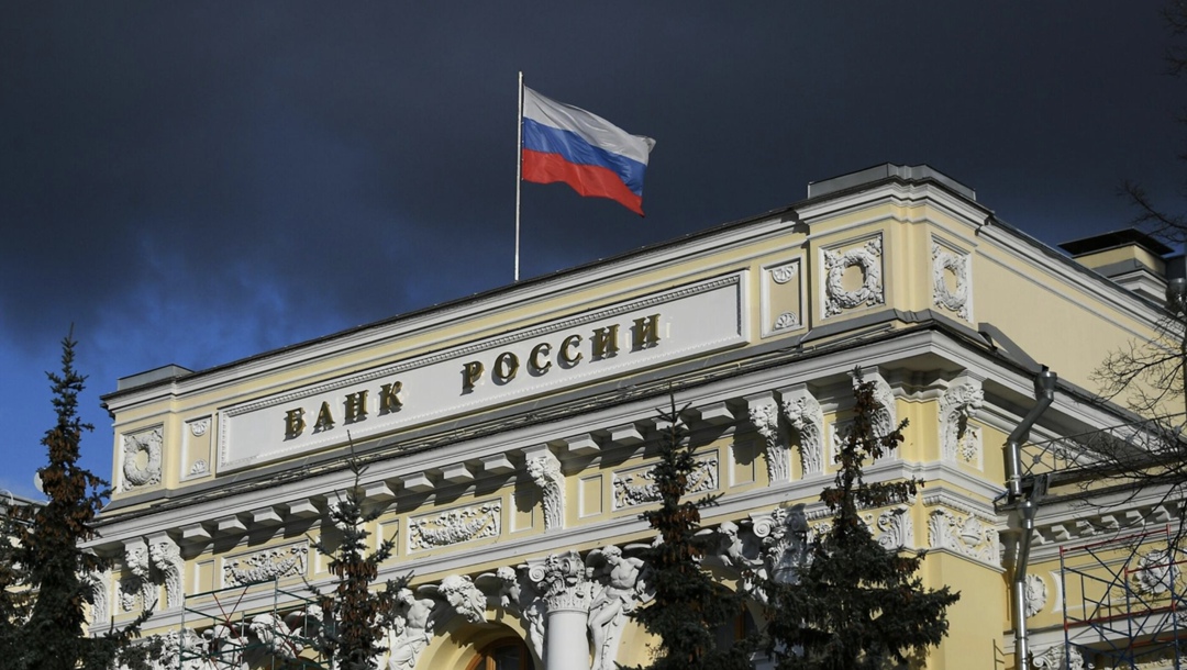 Цикл снижения ключевой ставки займет весь 2026 год, сказала глава Банка России Эльвира Набиуллина в Госдуме, пишет РБК. «С июня мы вошли в цикл снижения…