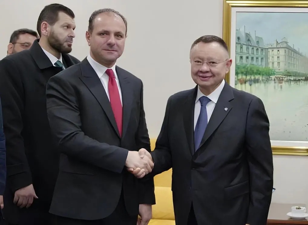 Министр строительства и ЖКХ РФ Ирек Файзуллин и Глава Администрации Президента Сирийской Арабской Республики Махер Шараа обсудили приоритетные вопросы развития…