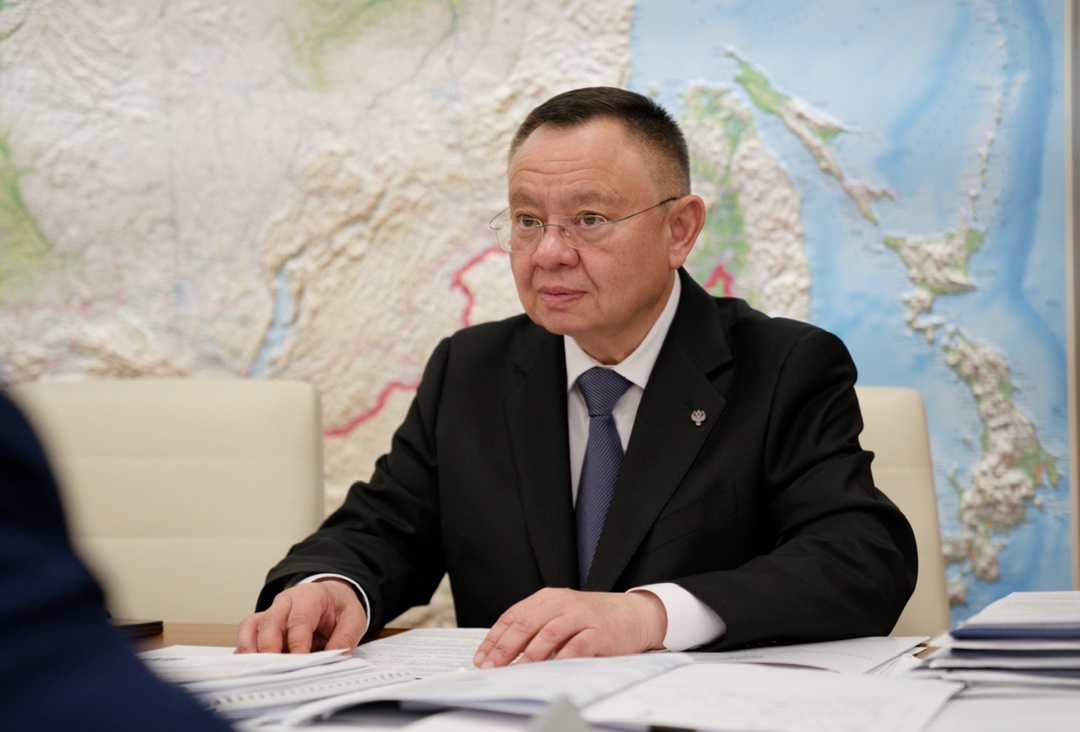 Глава Минстроя России Ирек Файзуллин провел рабочую встречу с Главой ДНР Денисом Пушилиным