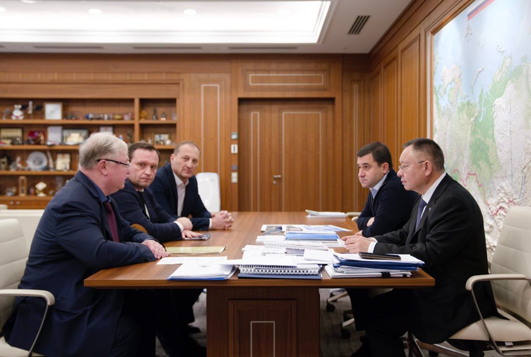 Глава Минстроя России Ирек Файзуллин провел рабочую встречу с председателем Общественного совета при Минстрое России Сергеем Степашиным