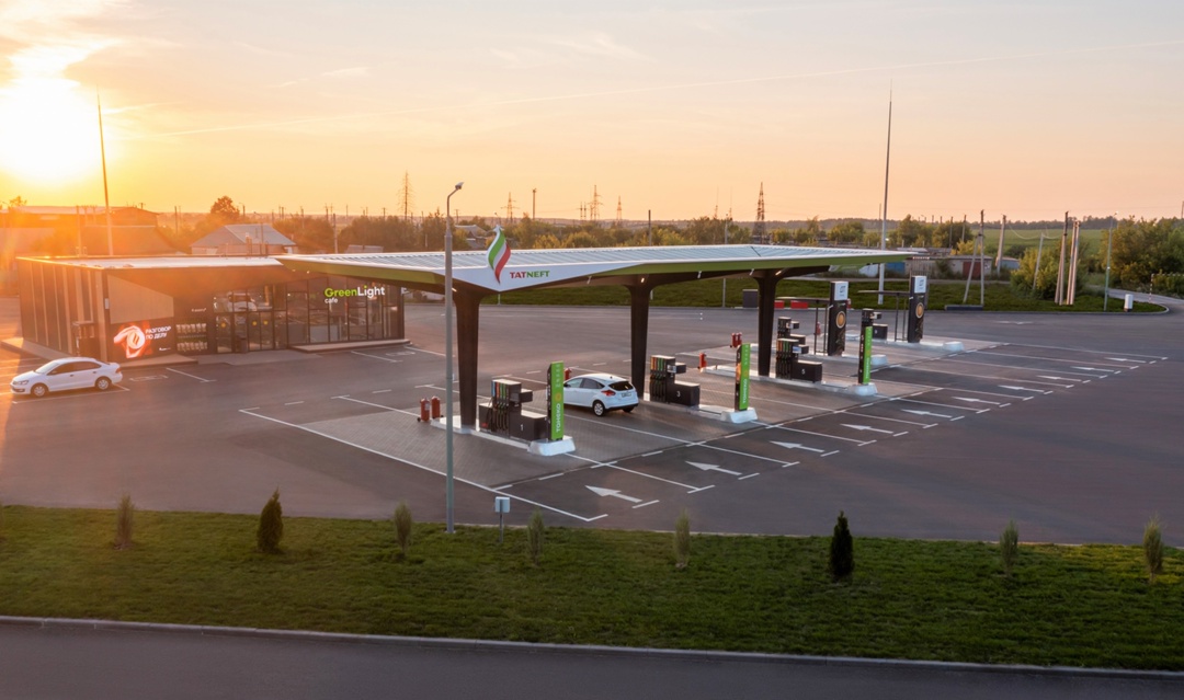 Зеленая энергия для новых АЗС «Татнефть» продолжает наращивать свой «зеленый» портфель — в реестр углеродных единиц включили наш новый климатический проект