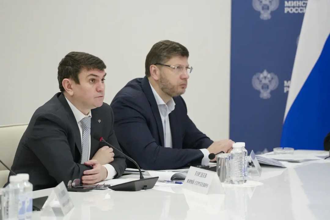 Глава Минстроя России Ирек Файзуллин принял участие в заседании президиума (штаба) Правительственной комиссии по региональному развитию