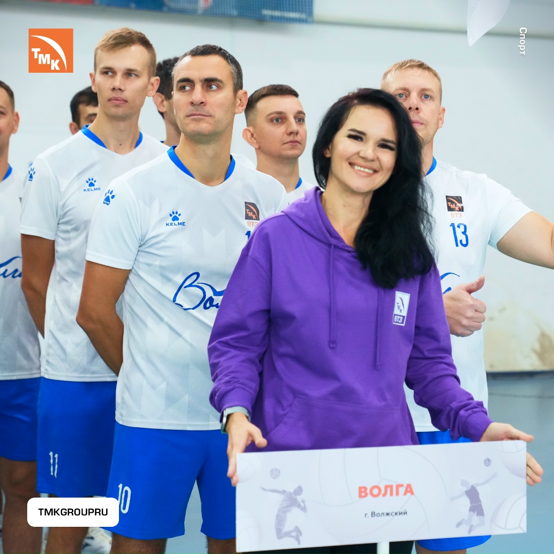 Волейбол на Волге С 24 по 26 октября на ВТЗ прошел турнир по волейболу среди 14 команд, которые боролись за победу в двух групповых этапах.
