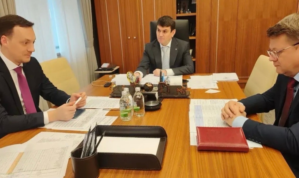 Минстрой России и МЧС России ведут совместную работу по сокращению объектов незавершенного строительства