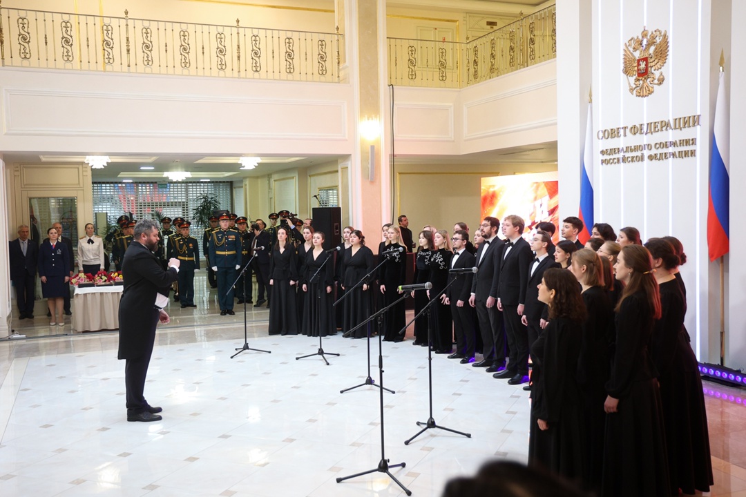 В Совете Федерации наградили детей-героев за спасение людей и проявленное мужество