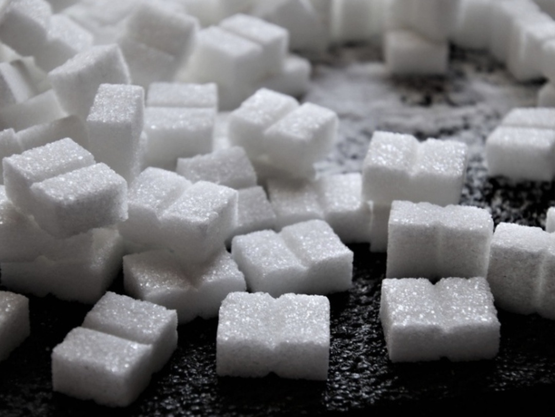 Сахарные качели. Почему России грозит дефицит сахара и резкий рост цен к весне 2026 года