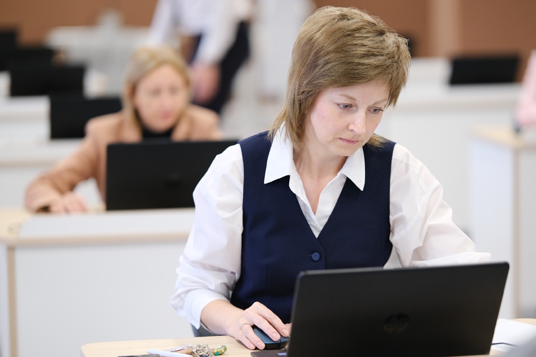 Большой этнографический диктант написали специалисты Амурского ГПЗ и учащиеся «Газпром школы Свободный»