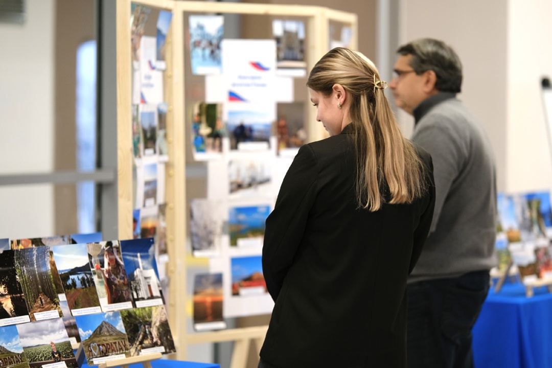 Большой этнографический диктант написали специалисты Амурского ГПЗ и учащиеся «Газпром школы Свободный»