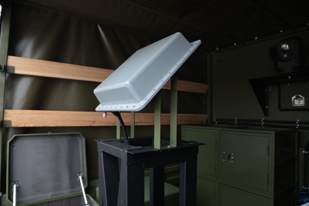 Недавно мы рассказывали про новый антидрон-комплекс с БПЛА-перехватчиком