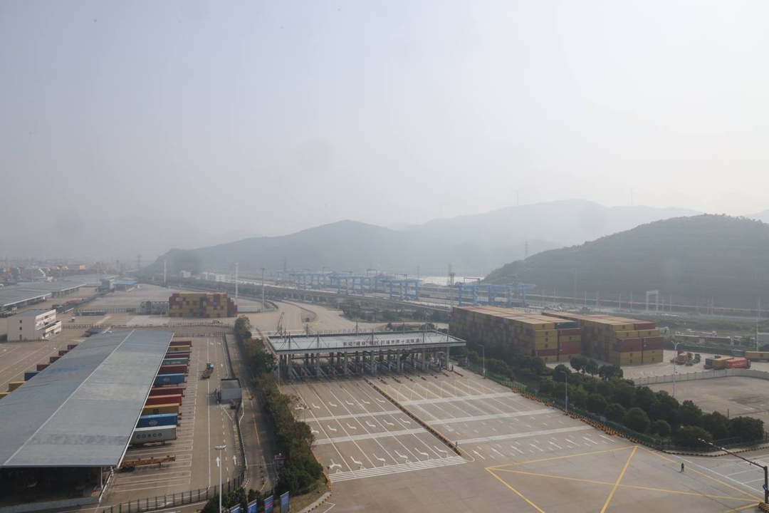 Дмитрий Чернышенко: Россия нацелена на практическое взаимодействие и конкретные результаты сотрудничества с Китаем