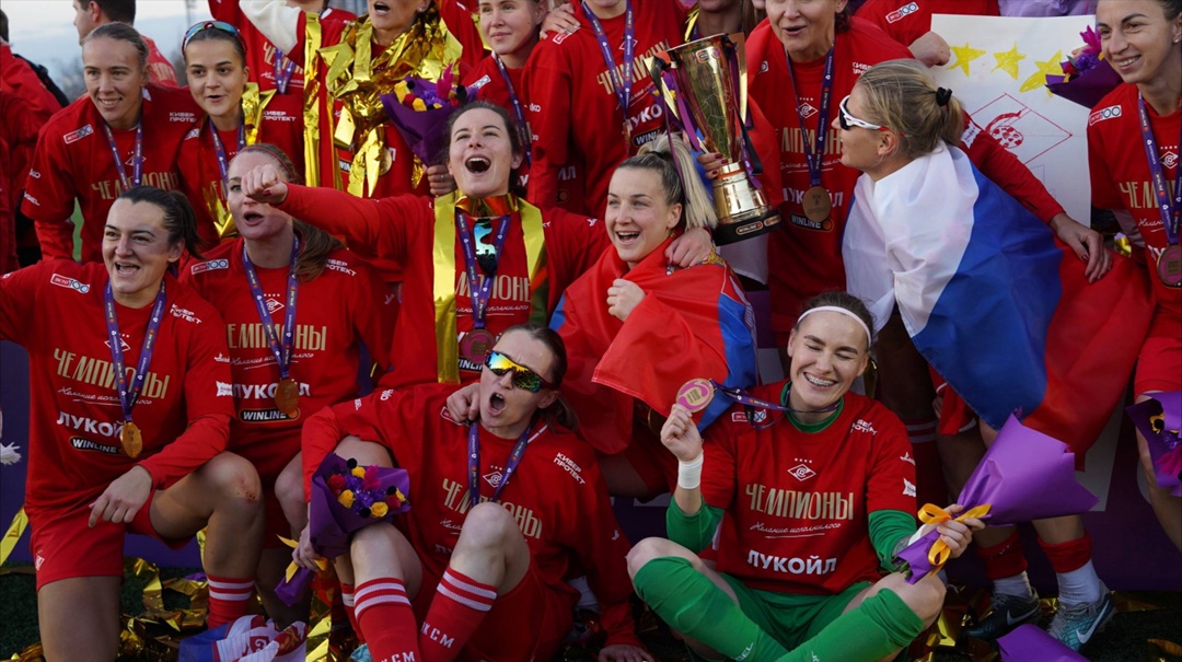 Поздравляем женскую команду ФК «СПАРТАК» с победой в Чемпионате страны!