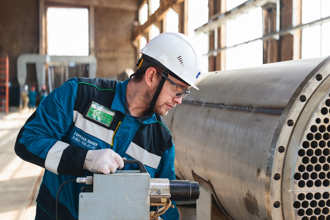 Новую короткую рабочую неделю начинаем с Алексеем Медведевым — ведущим инженером неразрушающего контроля Службы технического надзора управления надёжностью и…