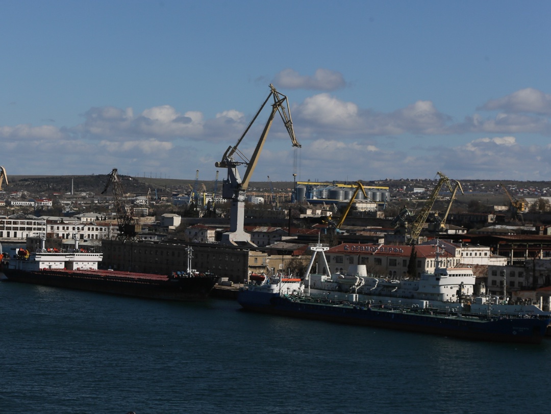 На прошлой неделе цены на российскую пшеницу с протеином 12,5% с поставкой в ноябре-декабре выросли на $3, до $232/т FOB, сообщил аналитический центр…