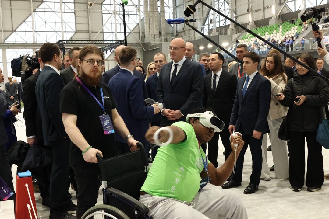 Дмитрий Чернышенко: Фиджитал-спорт помогает в реабилитации участников СВО.