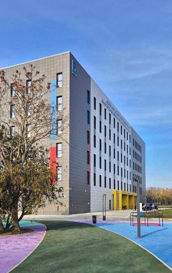 Марат Хуснуллин проверил ход строительства федерального детского реабилитационного центра «Мойнаки» в Республике Крым