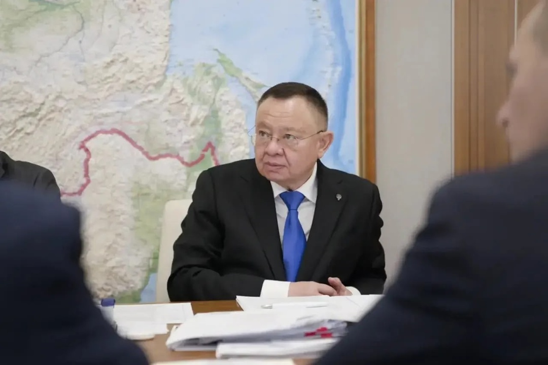 Глава Минстроя России Ирек Файзуллин провел рабочую встречу с Главой Республики Мордовия Артемом Здуновым