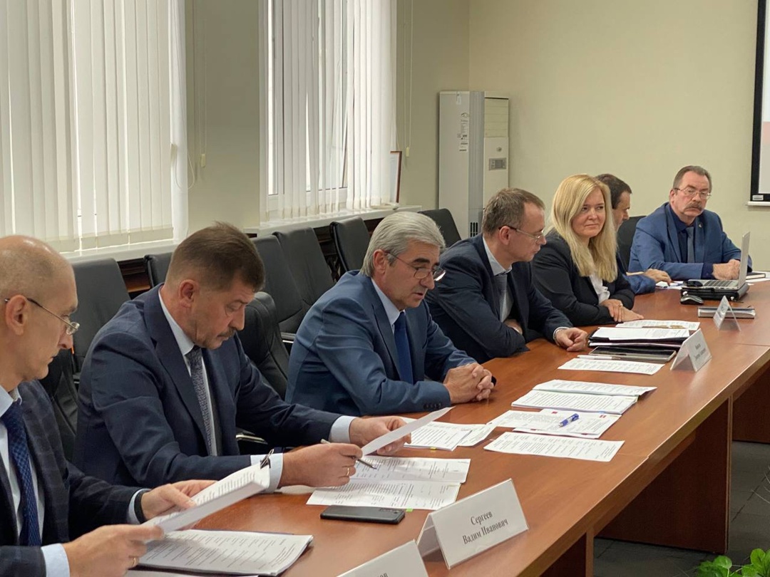 Под председательством Руководителя Федеральной службы по экологическому, технологическому и атомному надзору Александра Трембицкого в Ростехнадзоре прошло…