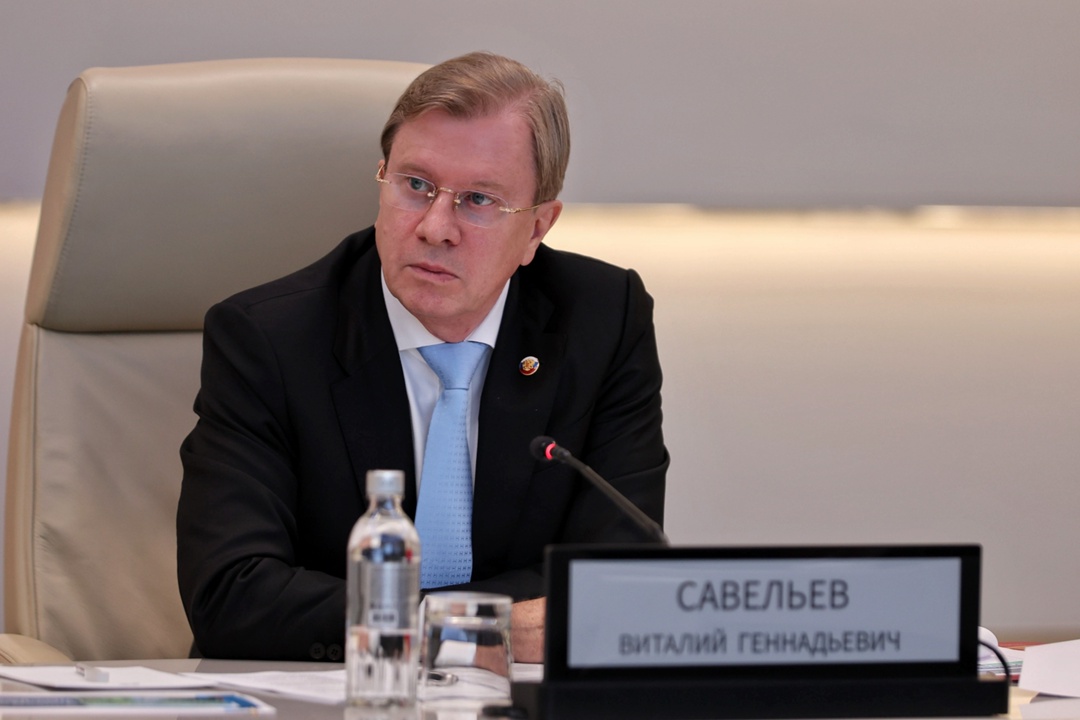 Виталий Савельев провел заседание правкомиссии для координации работ по ликвидации последствий ЧС, вызванной крушением танкеров в Керченском проливе.