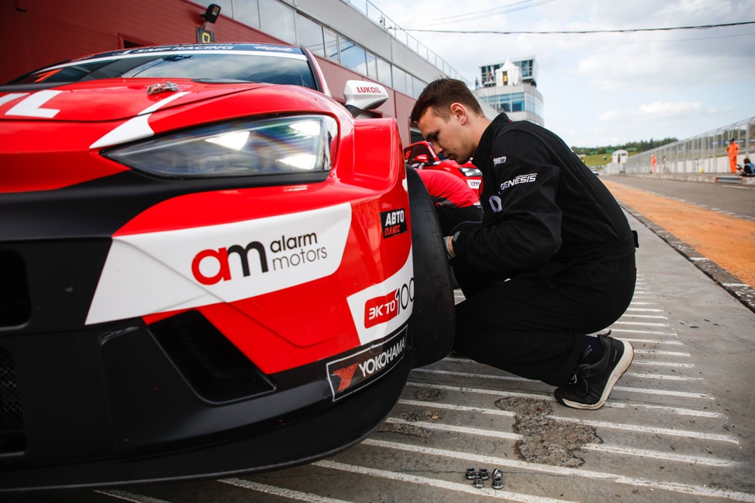 В лучшую гоночную команду страны — после защиты диплома