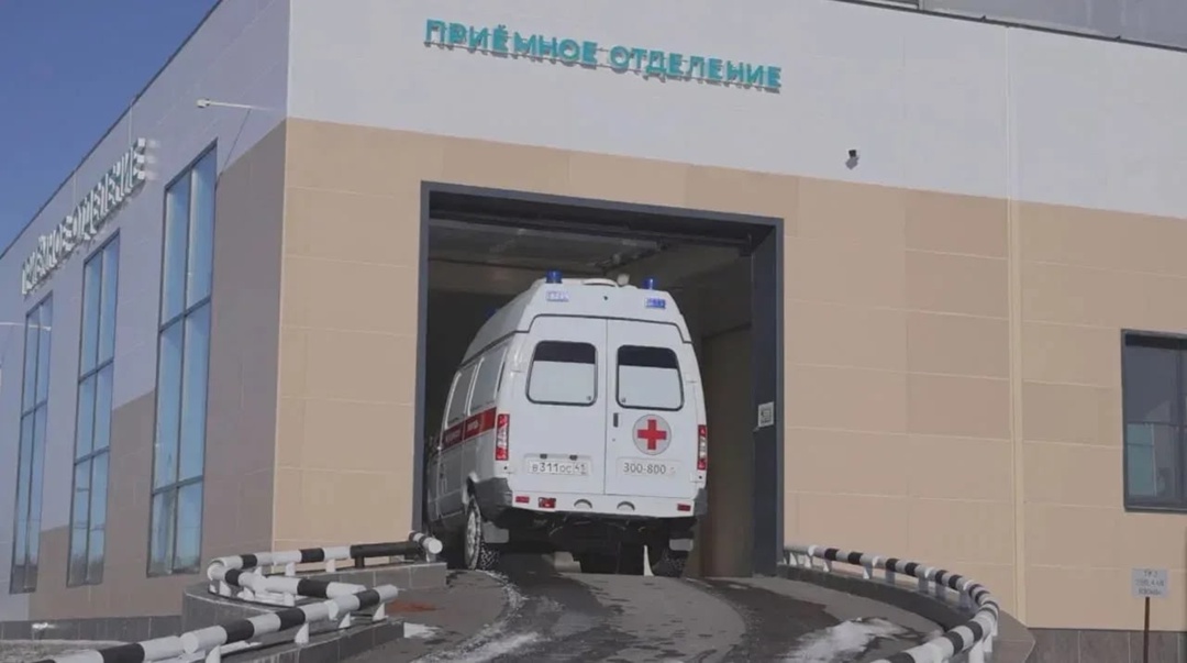 Первые отделения Камчатской краевой больницы перевезли пациентов в помещения нового корпуса лечебного учреждения