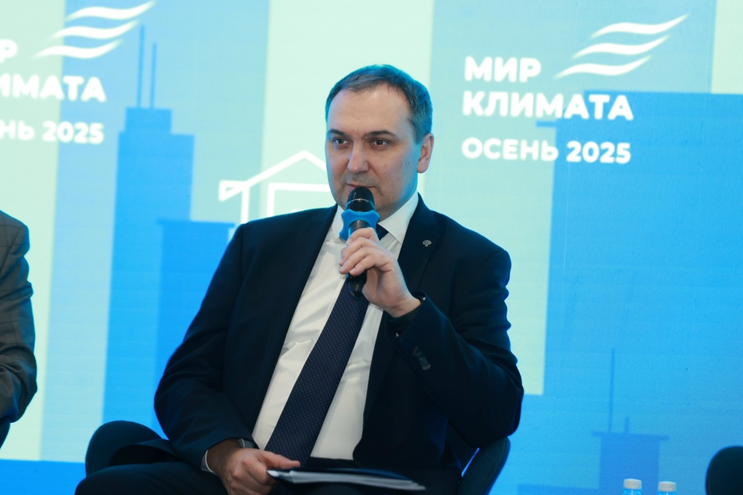 Представители Минстроя России обсудили развитие сферы ЖКХ и городской среды на Международной выставке UtiliCon 2025