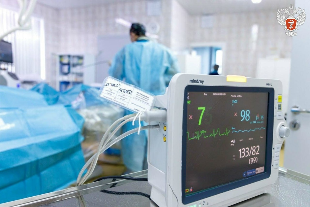 Подмосковные врачи спасли мужчину со стенозом