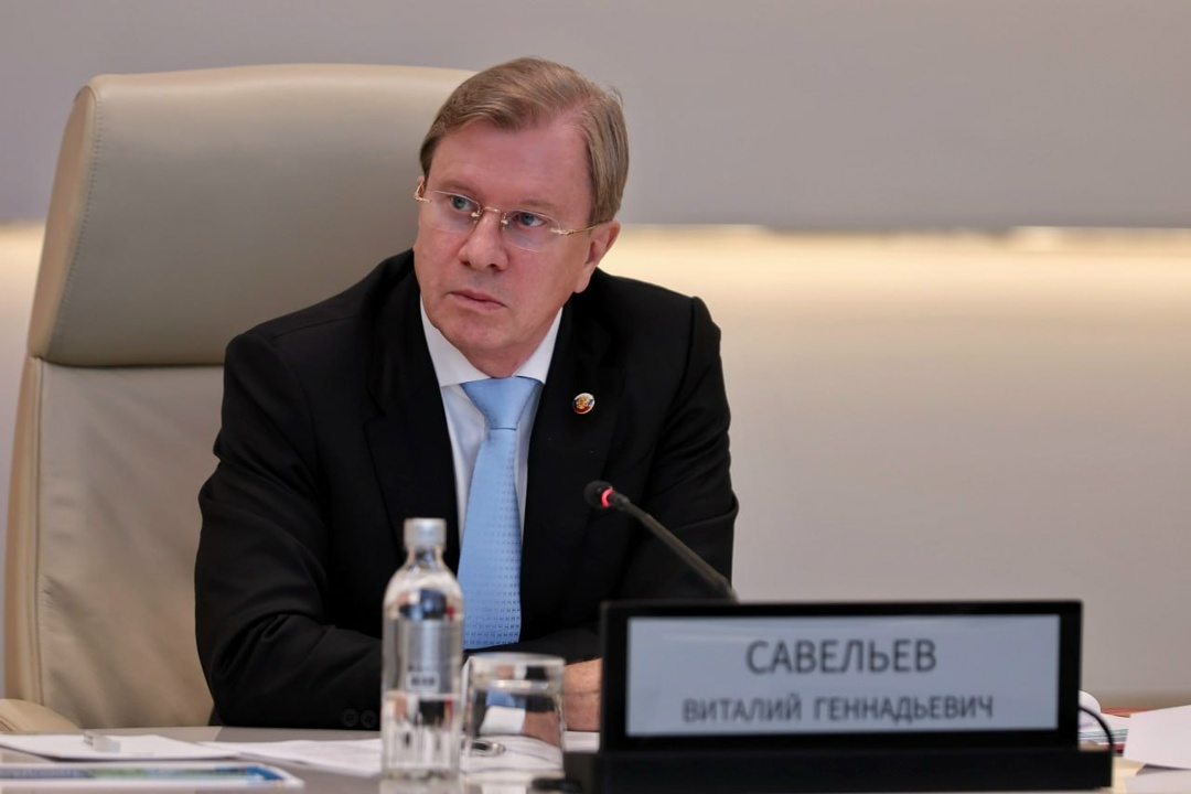 Виталий Савельев провел совещание по реализации проекта строительства высокоскоростной магистрали Москва – Санкт-Петербург.