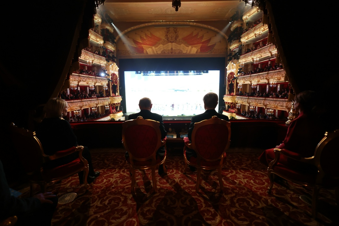 Главы государств посетили гала-концерт мастеров искусств Казахстана в Большом театре