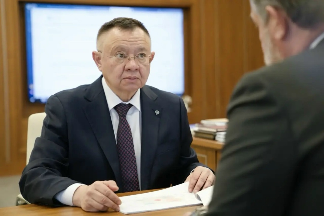 Глава Минстроя России Ирек Файзуллин провел совещание о развитии строительной отрасли и сферы ЖКХ в Чеченской Республике
