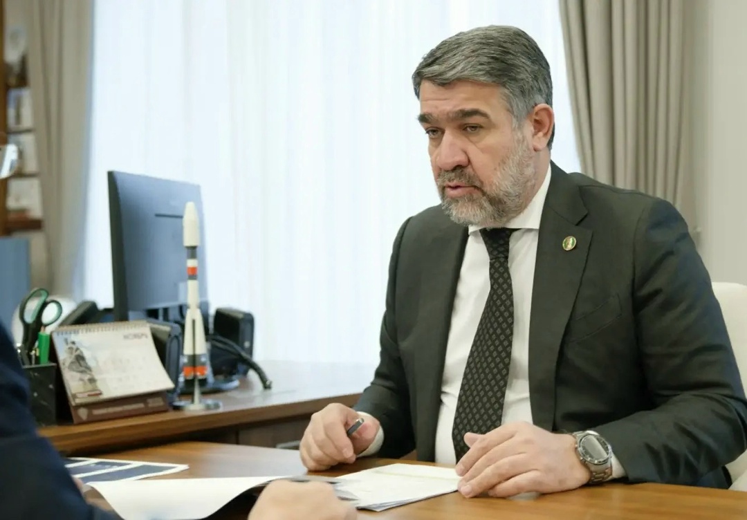 Глава Минстроя России Ирек Файзуллин провел совещание о развитии строительной отрасли и сферы ЖКХ в Чеченской Республике