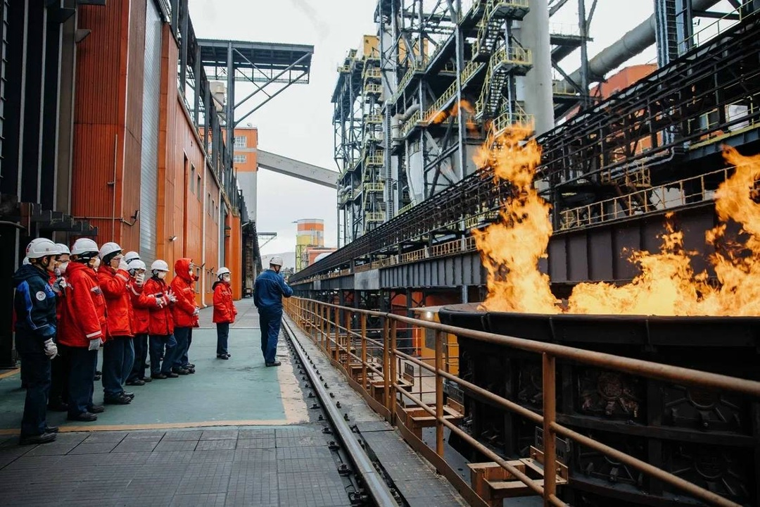 Юннаты на реальном производстве Первый выезд в рамках Всероссийского проекта «Юннаты. Резерв будущего» прошёл в Магнитогорске